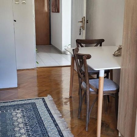 Studio Apartman Мельине Экстерьер фото