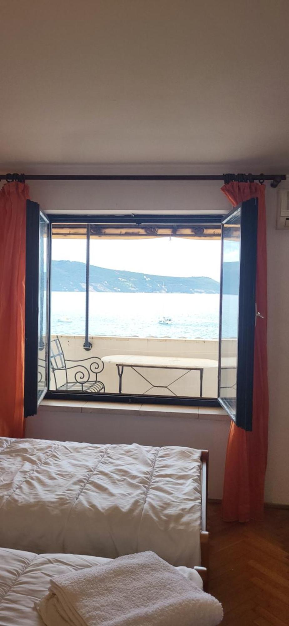 Studio Apartman Мельине Экстерьер фото